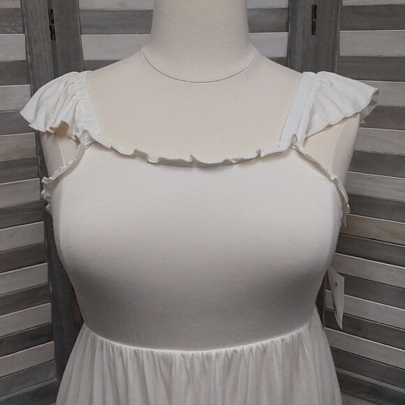 Ruffle Sleeve Tank  | 89th & Madison | 2X - Picture 3 of 10